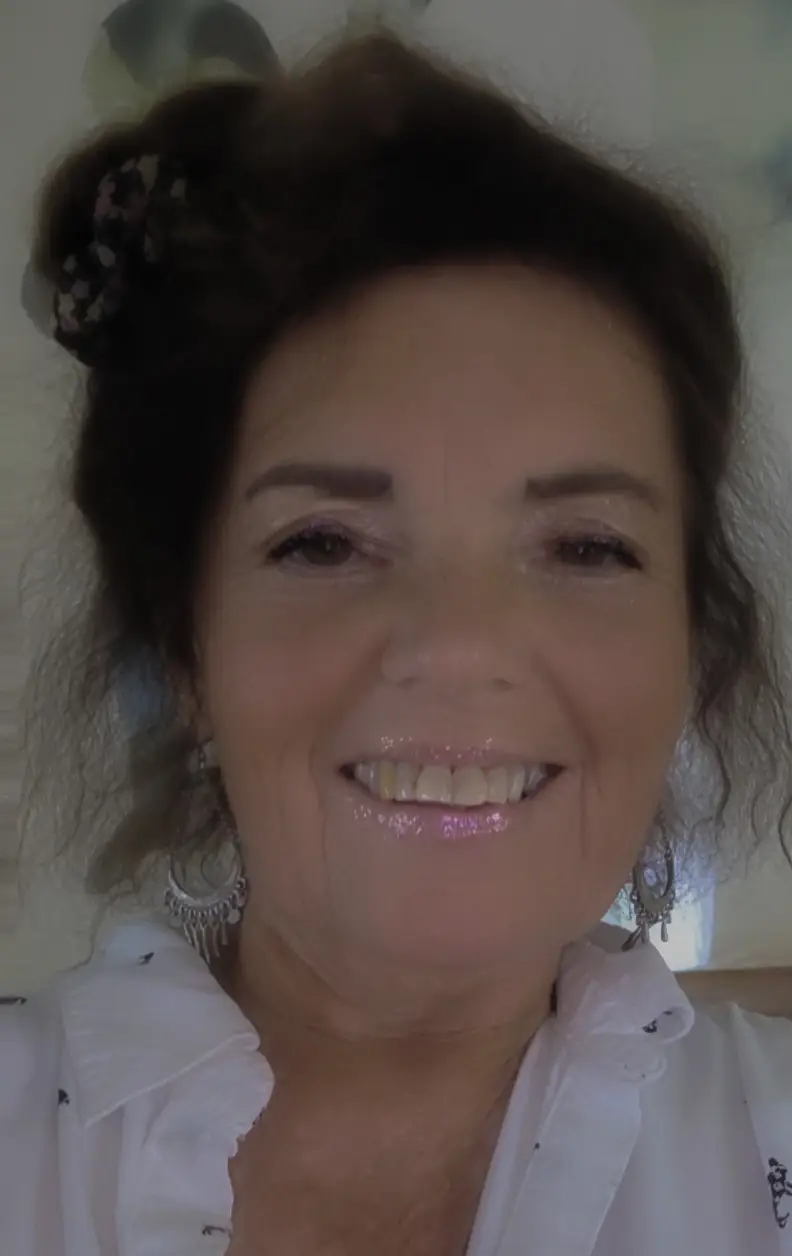 Tia Kobos