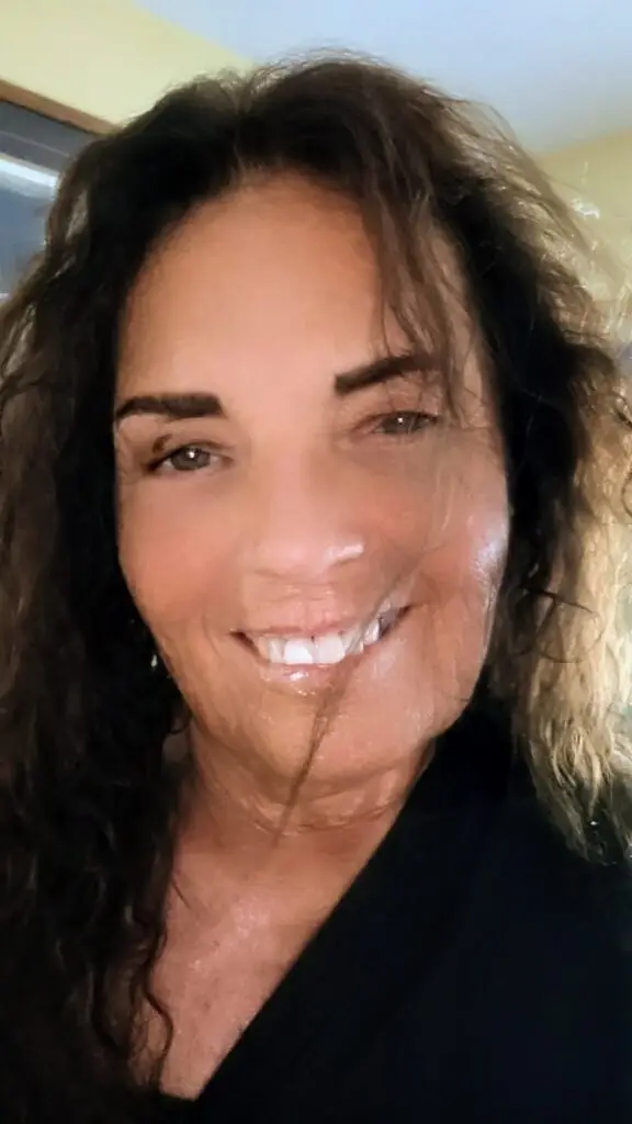 Image of Tia